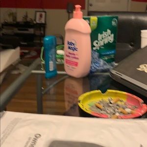 Meet your Posher, Monica